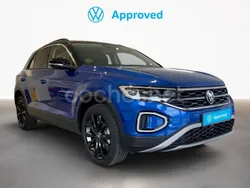 Azul Usado 2024 VW T-Roc SUV | 31.200 €