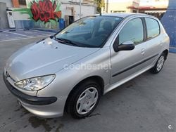 Gris / plata Usado 2004 Peugeot 206 Berlina | 2600 € (Precio justo)