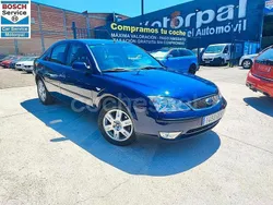 Azul Usado 2005 Ford Mondeo Ghia Berlina | 4950 € (Caro)