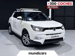 Blanco Usado 2017 Ssangyong Tivoli Limited SUV | 11.990 € (Precio justo)
