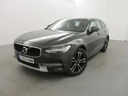 Marrón Usado 2018 Volvo V90 CC Pro Familiar | 29.900 € (Caro)