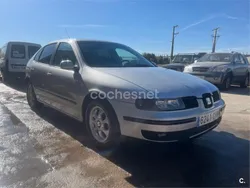 Gris / plata Usado 2003 Seat Leon Sport Berlina | 2400 € (Precio justo)