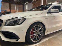 Blanco Usado 2016 Mercedes A45 AMG AMG Utilitario | 28.900 € (Precio justo)