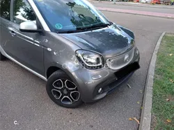 Gris / plata Usado 2016 Smart ForFour Passion Berlina | 10.500 € (Precio justo)