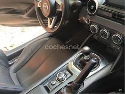 Gris / plata Usado 2017 Mazda MX5 Inclusive Descapotable | 24.000 € (Precio justo)