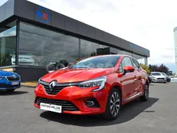 Granate Usado 2020 Renault Clio V Zen Berlina | 13.700 € (Precio justo)