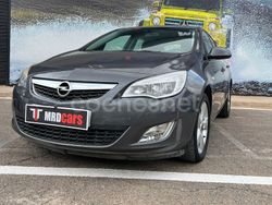 Gris / plata Usado 2012 Opel Astra Selective Berlina | 7900 € (Precio justo)
