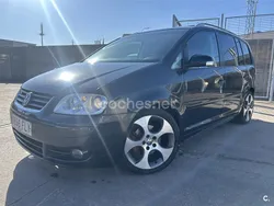 Negro Usado 2004 VW Touran Highline Monovolumen | 5500 € (Un poco caro)