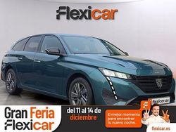Verde Usado 2024 Peugeot 308 Style Berlina | 20.490 € (Buen precio)