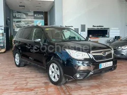 Negro Usado 2015 Subaru Forester SUV | 11.900 €