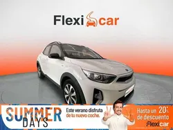 Blanco Usado 2021 Kia Stonic 2 SUV | 14.290 € (Precio justo)