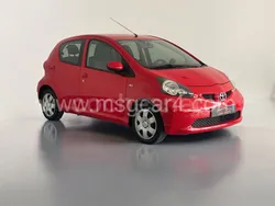 Rojo Usado 2008 Toyota Aygo Utilitario | 5990 € (Un poco caro)