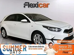 Blanco Usado 2022 Kia Ceed Berlina | 16.490 € (Precio justo)