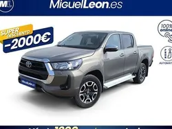 Usado 2024 Toyota HiLux Recogida | 44.985 € (Un poco caro)