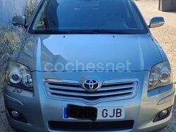 Azul Usado 2009 Toyota Avensis Active Berlina | 3950 € (Super precio)