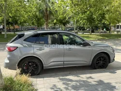 Gris / plata Usado 2023 Ford Kuga ST-Line X SUV | 27.200 € (Buen precio)