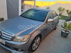 Gris / plata Usado 2007 Mercedes C200 Avantgarde Berlina | 8100 € (Precio justo)