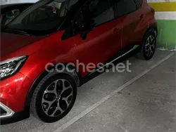 Rojo Usado 2018 Renault Captur Zen SUV | 12.700 € (Precio justo)