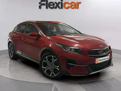 Rojo Usado 2021 Kia XCeed SUV | 14.290 € (Precio justo)