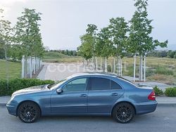 Azul Usado 2004 Mercedes E320 Elegance Berlina | 6900 € (Precio justo)