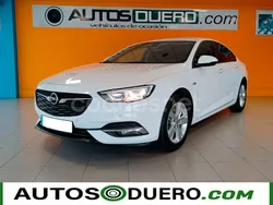 Blanco Usado 2019 Opel Insignia Selective Berlina | 16.490 € (Precio justo)