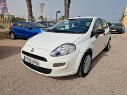 Blanco Usado 2013 Fiat Punto Lounge Utilitario | 5500 € (Buen precio)