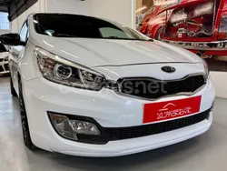 Blanco Usado 2013 Kia ProCeed Utilitario | 7900 € (Caro)
