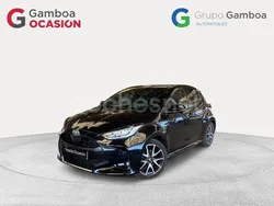 Negro Usado 2021 Toyota Yaris Hybrid Style Berlina | 15.990 € (Buen precio)