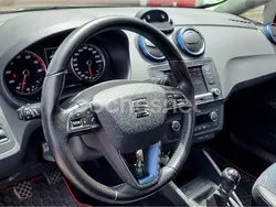 Gris / plata Usado 2016 Seat Ibiza CONNECT Berlina | 9950 € (Precio justo)