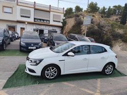 Blanco Usado 2019 Renault Mégane IV Bose Edition Berlina | 8900 € (Precio justo)