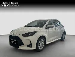 Blanco Usado 2022 Toyota Yaris Hybrid Active Berlina | 18.900 € (Precio justo)
