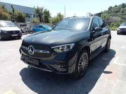 Gris Nuevo 2024 Mercedes GLC300e SUV | 71.630 €