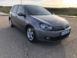 Gris / plata Usado 2012 VW Golf VII Advance Berlina | 9200 € (Precio justo)