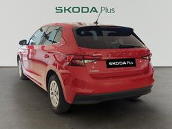 Rojo Usado 2025 Skoda Fabia Selection Utilitario | 19.990 € (Precio justo)