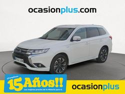 Blanco Usado 2016 Mitsubishi Outlander P-HEV SUV | 16.990 € (Caro)