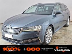 Gris / plata Usado 2020 Skoda Superb Ambition Familiar | 18.850 € (Precio justo)