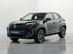 Usado 2023 Toyota Yaris Hybrid Active | 24.290 € (Un poco caro)