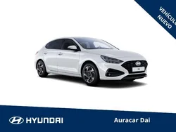 Blanco Nuevo 2025 Hyundai i30 Berlina | 25.600 € (Precio justo)