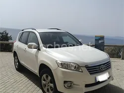 Blanco Usado 2011 Toyota RAV4 Executive SUV | 8000 € (Buen precio)