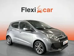 Gris Usado 2017 Hyundai i10 Utilitario | 8190 € (Buen precio)