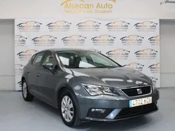 Gris Usado 2017 Seat Leon Reference Utilitario | 9990 € (Precio justo)