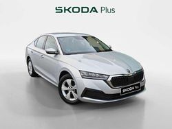 Usado 2022 Skoda Octavia Style Berlina | 17.990 € (Buen precio)