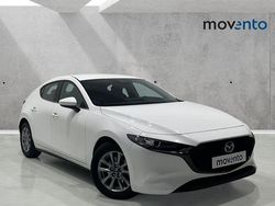 Blanco Usado 2025 Mazda 3 Prime-Line Berlina | 25.990 €