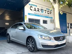 Gris / plata Usado 2013 Volvo S60 Momentum Berlina | 9999 € (Un poco caro)