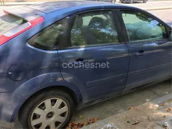 Azul Usado 2007 Ford Focus Trend Berlina | 1200 € (Super precio)