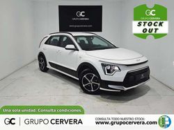 Blanco Usado 2025 Kia Niro SUV | 24.500 € (Buen precio)
