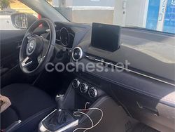 Gris / plata Usado 2022 Mazda 2 Signature Berlina | 17.600 € (Precio justo)