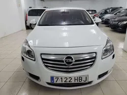 Blanco Usado 2011 Opel Insignia Edition Berlina | 6200 € (Precio justo)