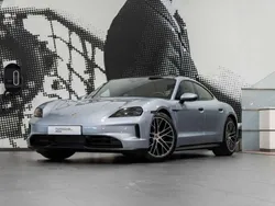 Gris Usado 2025 Porsche Taycan Berlina | 122.787 €