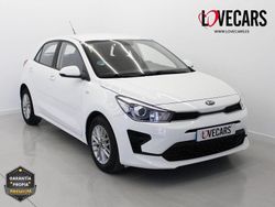 Blanco Usado 2021 Kia Rio Berlina | 13.900 € (Un poco caro)